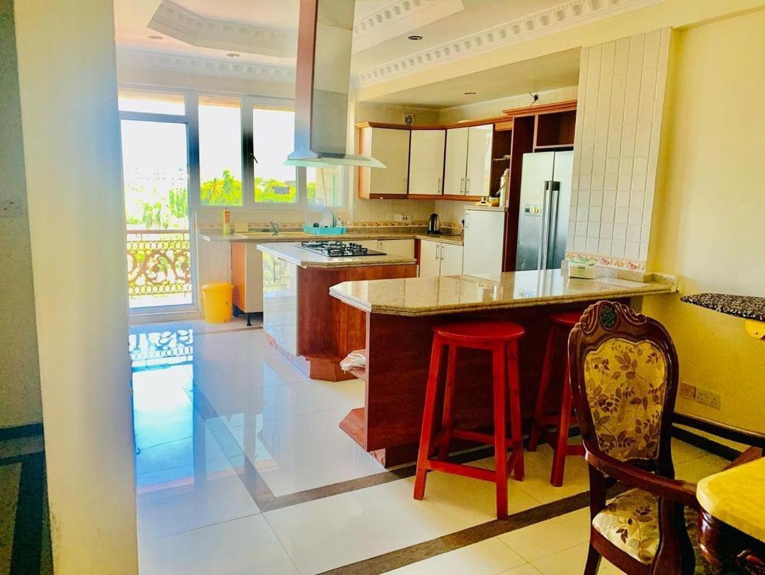 Masaki-Sea View 2-Bedroom Apt With Free Wi-Fi Dar es Salaam Exteriér fotografie